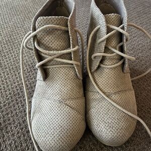 Women’s Unr8ead Wedge Booties